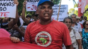 Brazil, street vendors, informal economy, protest against violence, worker rights, Solidarity Center