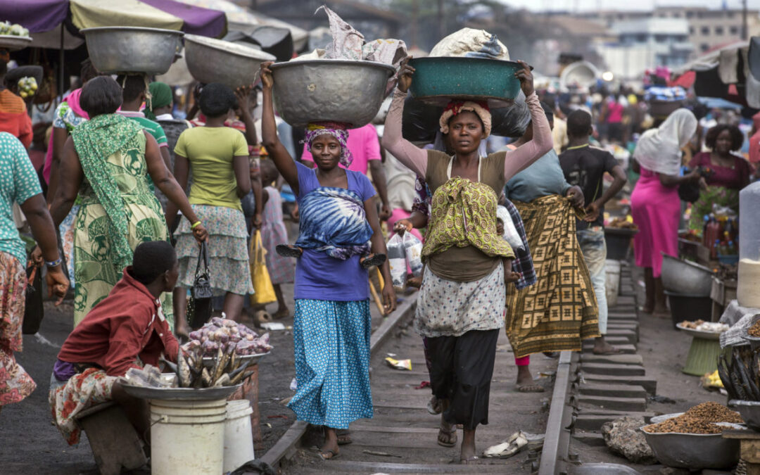 Ghana, Market, Informal Economy, Women Workers